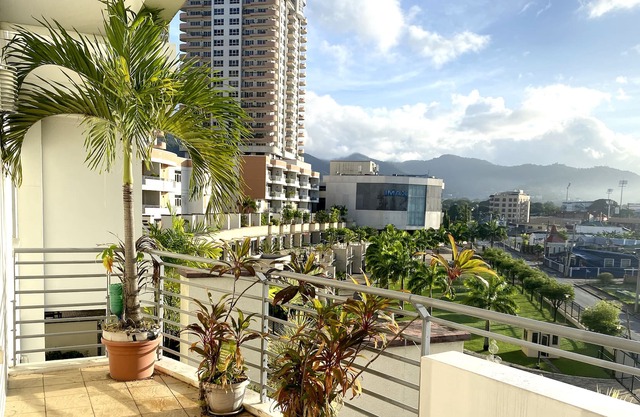 Luxurious 2 bedroom with breath taking city view