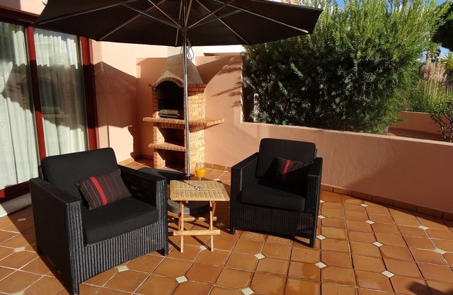 Luxurious Air-conditioned Apartment On Exclusive 5* Golf And Spa Resort