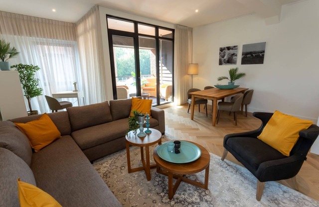 Luxurious and tastefully furnished apartment in heart of Bussum