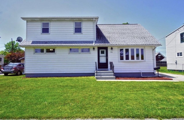 Luxurious Apartment only few minutes away from UB & Buffalo Airport!