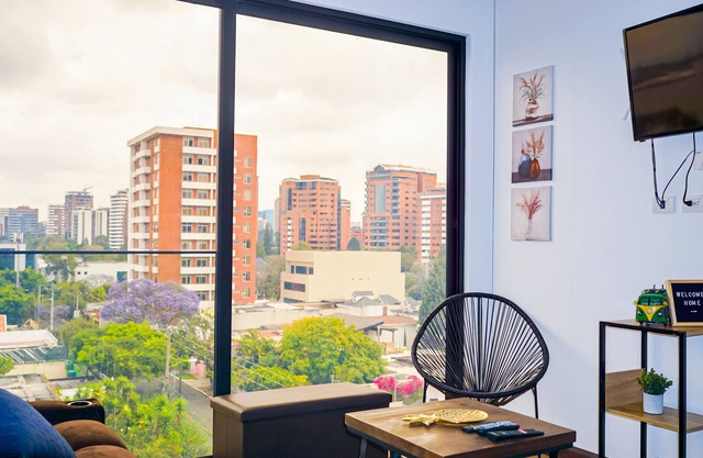 Luxurious, overlooking the airport and central.