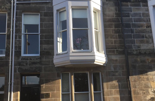 Luxurious House Just 100 Yards Away from the Old Course!