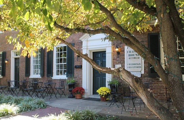 Luxurious loft with 3 rooms - Downtown on Court Square