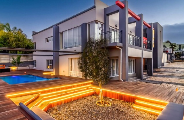 Luxurious Penthouse Getaway in Bellville