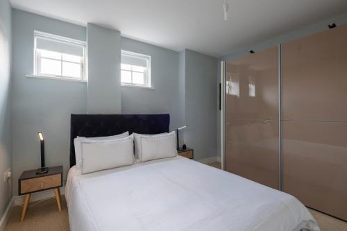 Luxurious Private One Bedroom Apartment in Braintree with Free Parking Near City Centre