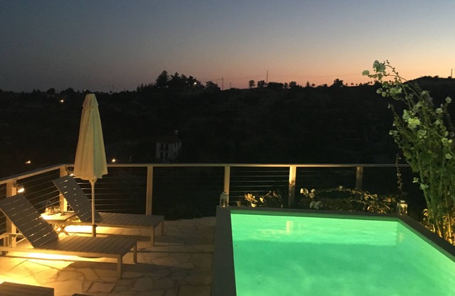 Luxurious & Secluded 2 Bed Balcony House - Stunning views with own private pool