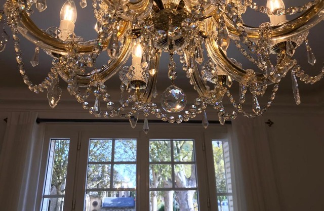 Luxurious Townhouse 10 mins walk to Epernay centre