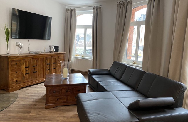 Luxurious vacation apartment in the middle of the park and castle town of Greiz