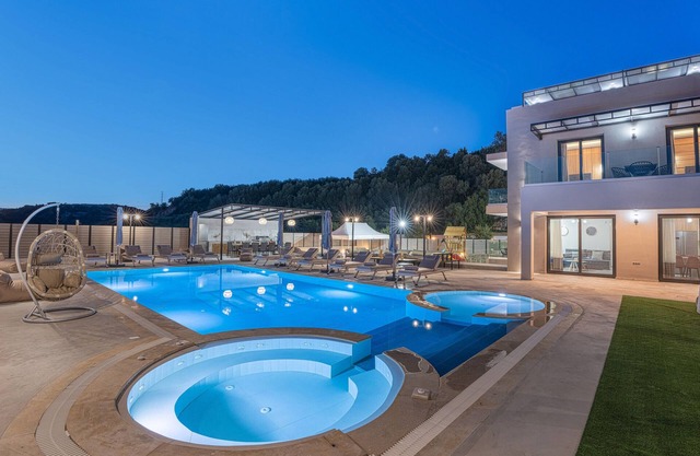 Luxurious Villa Micha - With 150m² Pool