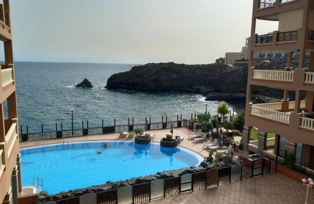 Luxury 1 bed sleep 2 in El Nautico Suites, Golf del Sur, Tenerife
