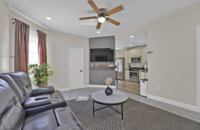 Luxury 2-bedroom apt in NY