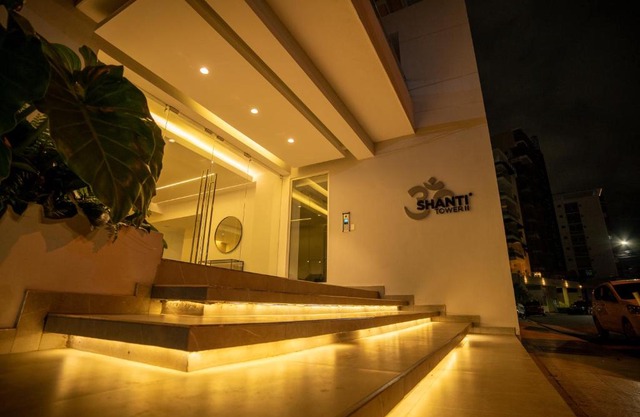 Luxury 2Bedr, 2 Balcony Pool, Gym, Downtown Santo Domingo