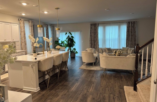 Luxury 3BR 2BATH Coastal Retreat.10 minutes to LBI Beaches.Save 20% on 4+ Nights