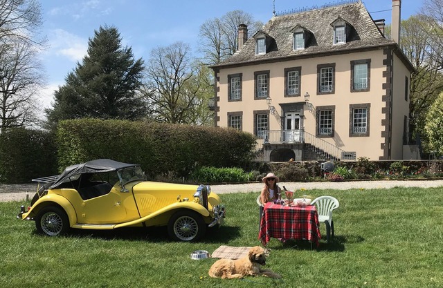 Luxury (4 Star) Manoir house and Gite.On the edge of a small village