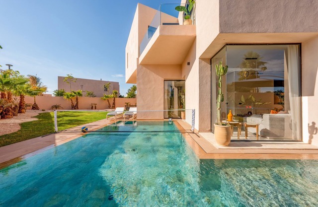 Luxury 5* Villa - Games & Activities - 15 min to Center