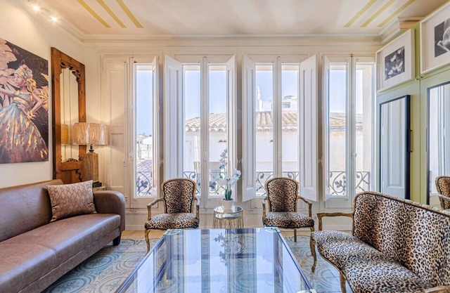 Luxury accommodation on the Mediterranean coast