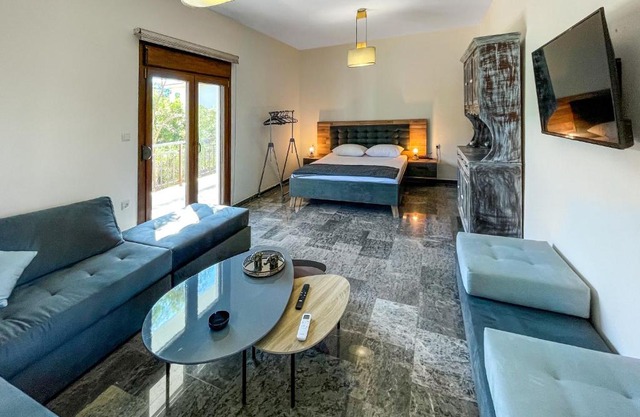 Luxury apartment in Akti Elias Sithonia