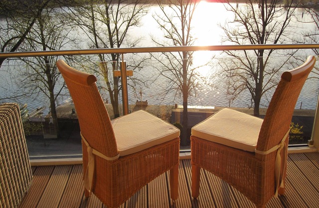 Luxury apartment lake view 180sqm on the Berlin lake - sauna - 4 bathrooms - canoes free