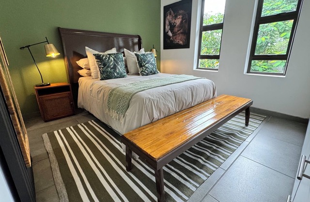 Luxury Apartment St Lucia 43 On the Bridge