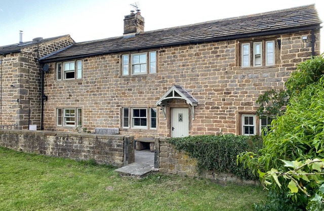 Luxury boutique cottage with hot tub set on Yorkshire Moors