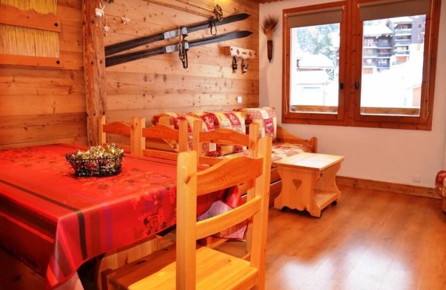 Luxury, comfortable and ideally located along slope