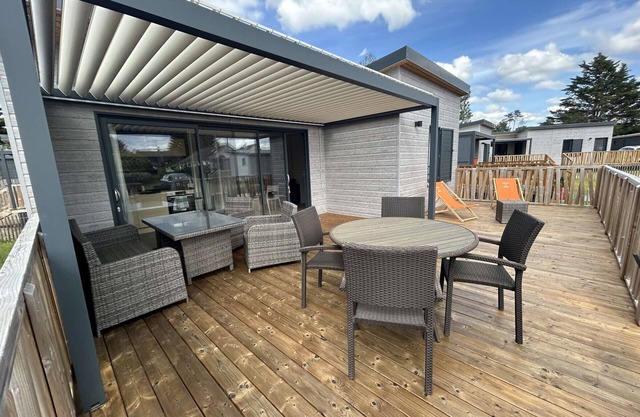 Luxury Chalet with Heated Pool, WiFi, and Private Garden - Sleeps 4