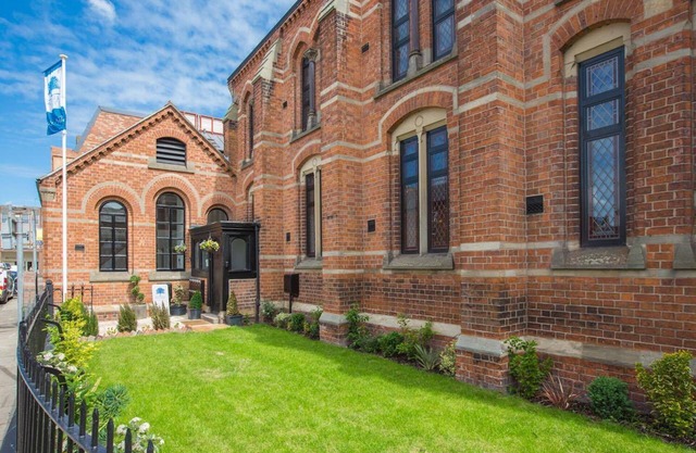 Luxury chapel apartment within Chester city walls.