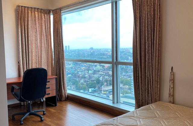 Luxury city view apartment 2bhk in Colombo 03