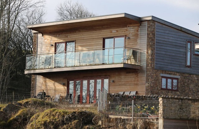 Luxury, dog friendly, edge of Lake District holiday cottage