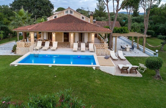 Luxury Dream Villa with Private Pool – Zakynthos