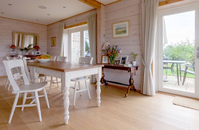 Luxury eco-friendly Lodge in beautiful Scottish rural Aberdeenshire