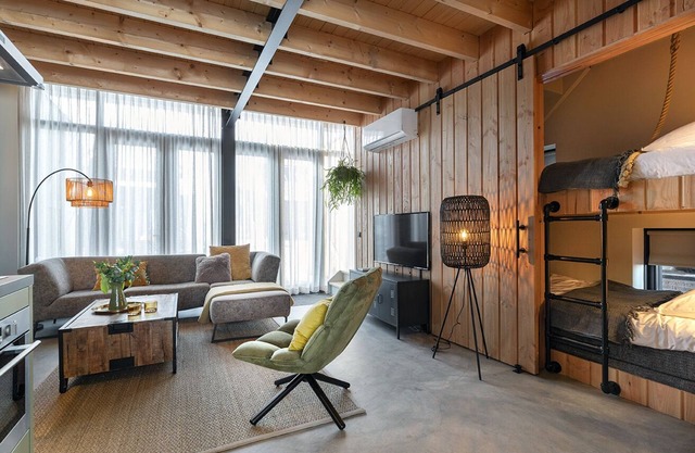 Luxury ecological farm lodge for six people, entirely in a historical style