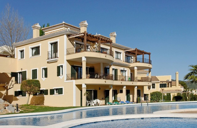 Luxury Family Villa with Views