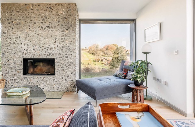 Luxury spacious home near Jurassic Coast, Dorset. Eco friendly house