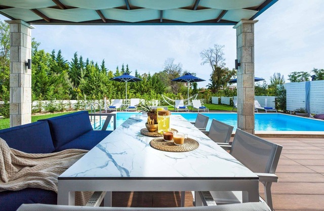Luxury Halkidiki Villa | Deluxe 5 Bedroom Villa | Private Pool | Pefkochori