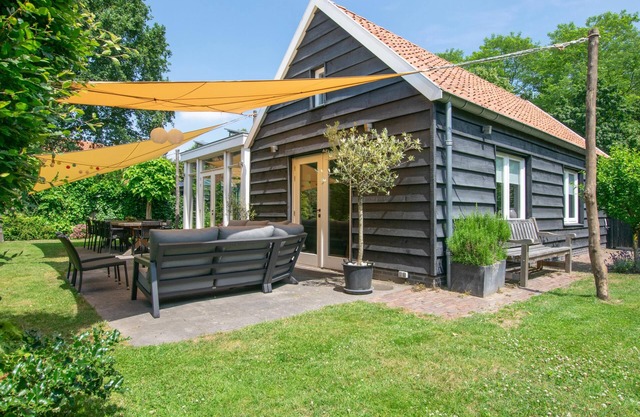 Luxury holiday home with enclosed garden