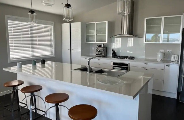 Luxury in Kaipara Harbour Tinopain