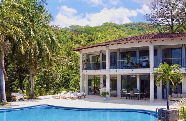 Luxury Jungle House Amazing View