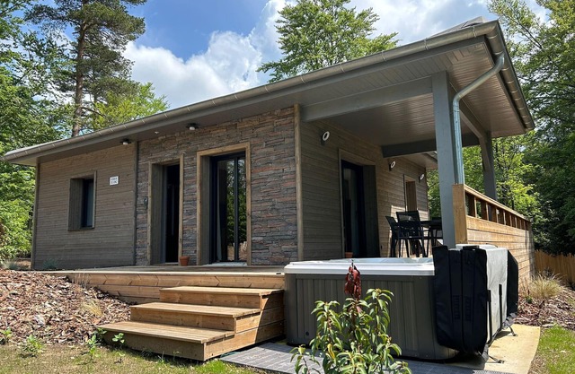 Luxury Lodge with Private Hot Tub, Sports Facilities, and Wellness Options at Chambon-sur-Lignon