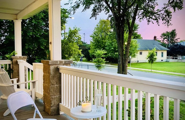 Luxury, Location, and Convenience.