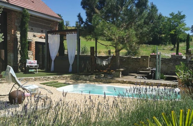 Luxury Loft with Heated Pool, Spa, and Garden near Vichy