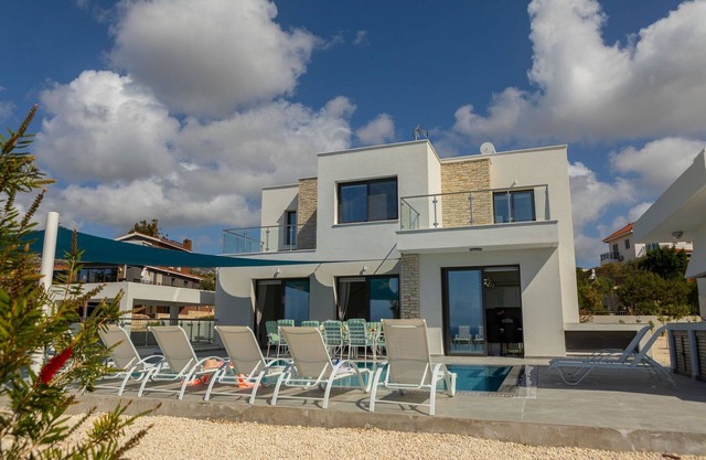 Luxury Paphos Villa | Villa Aldebaran | 5 Bedroom Villa | Private Swimming Pool.