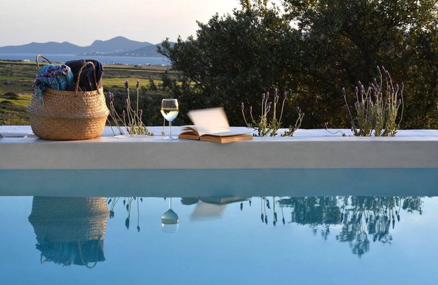 Luxury Paros Villa | Villa Thoe | Contemporary Luxury | 3 Bedrooms | Glisidia