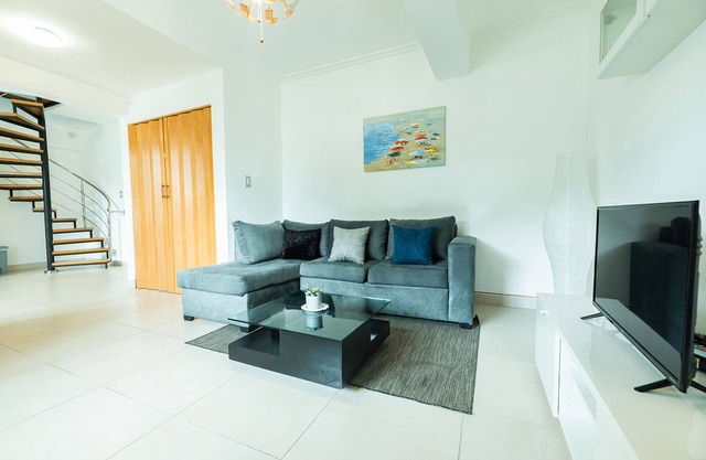Luxury Penthouse Plus and Jacuzzi