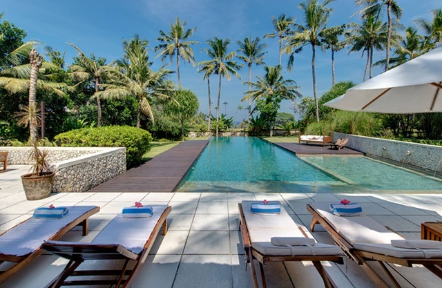 Luxury Rooted in Serenity – Bali Villa 1074
