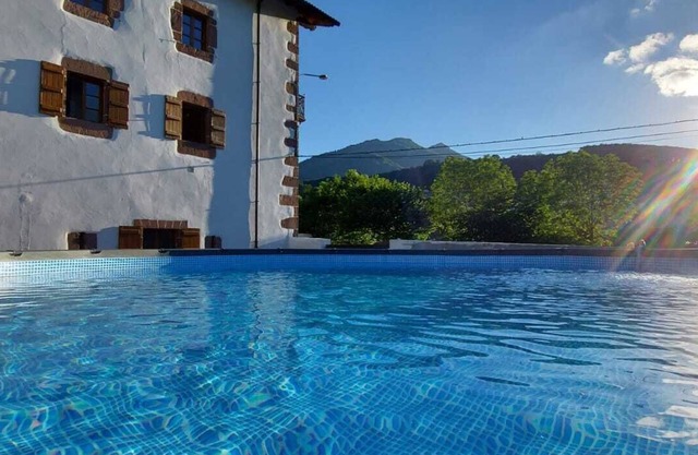 Luxury Rural House on the banks of the Bidasoa With everything to enjoy!