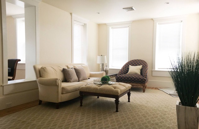 Luxury Suite in Brownstown