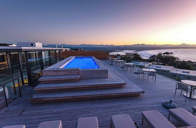 Luxury two-bedroom penthouse in the heart of Plettenberg Bay.