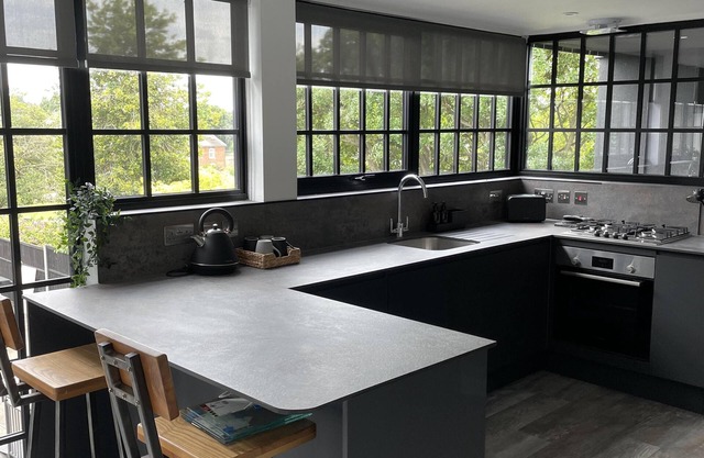 Luxury Two Bedroom Apartment