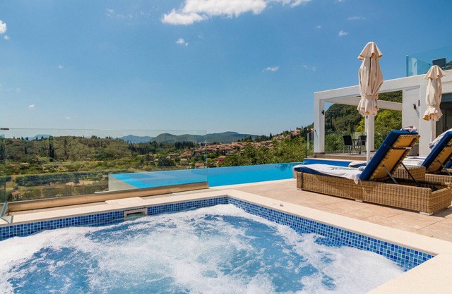 Luxury Villa Michael - Doukades